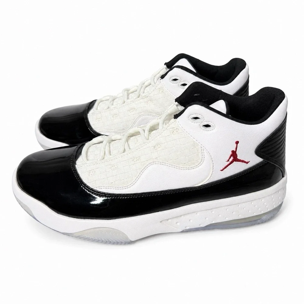 Jordan Max Aura 2 White Black Gym Red CK6363-102 Men's Size 11 Basketball Shoes